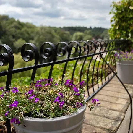 펜션 Clovelly House *