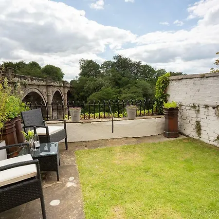 Holiday home Clovelly House *